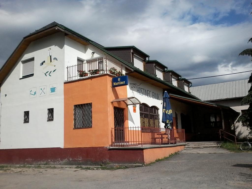 Hostinec Banik Ľubeľa Zewnętrze zdjęcie